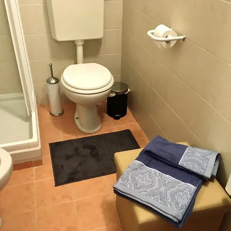 Studio Flat Close To Terme Sirmione Exterior foto