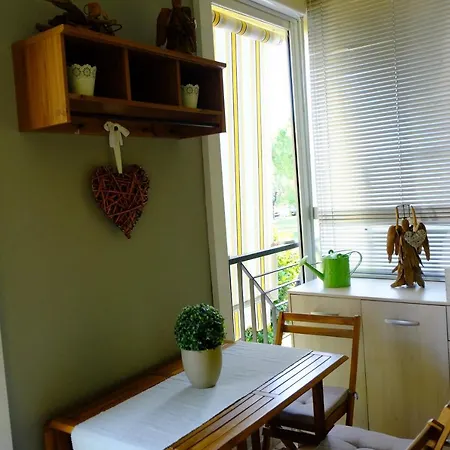 Studio Flat Close To Terme Sirmione Exterior foto